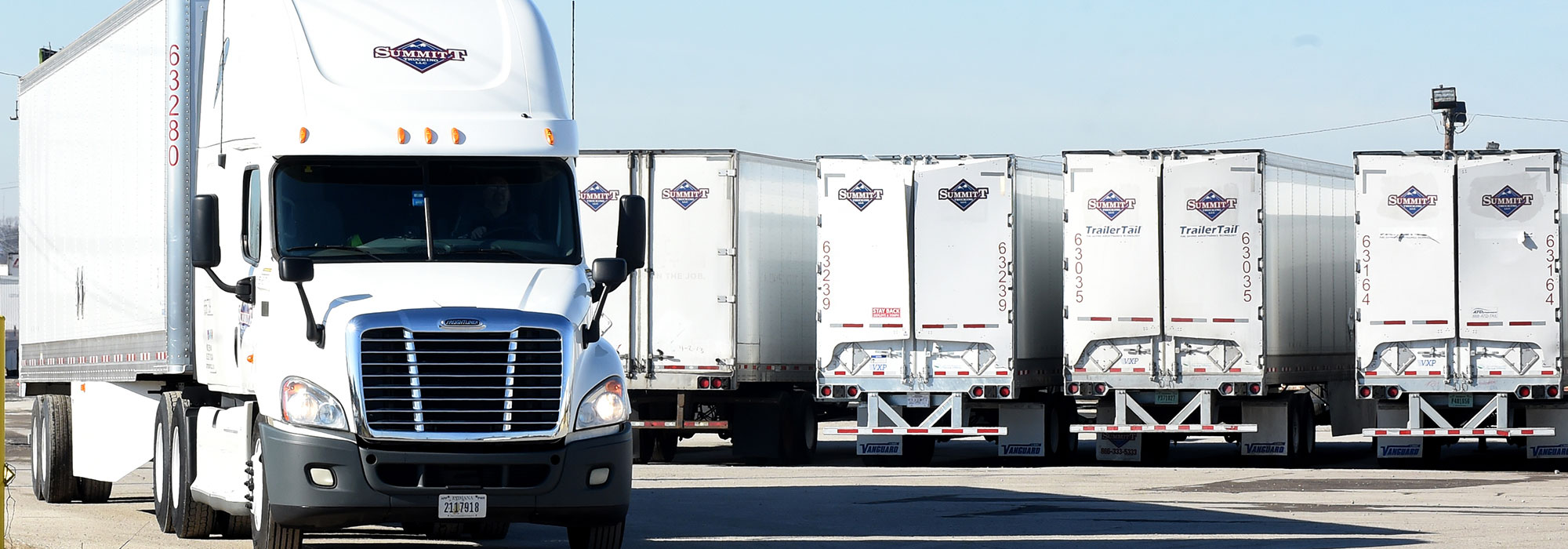 Driving Jobs at Summitt Trucking LLC